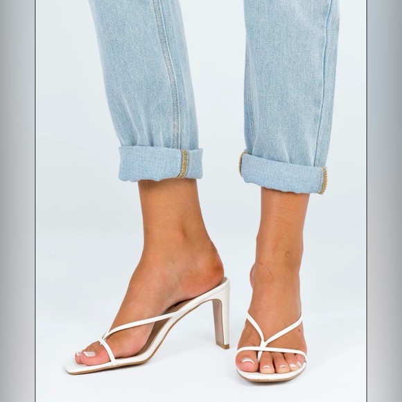 Billini Silas Heels White size 7